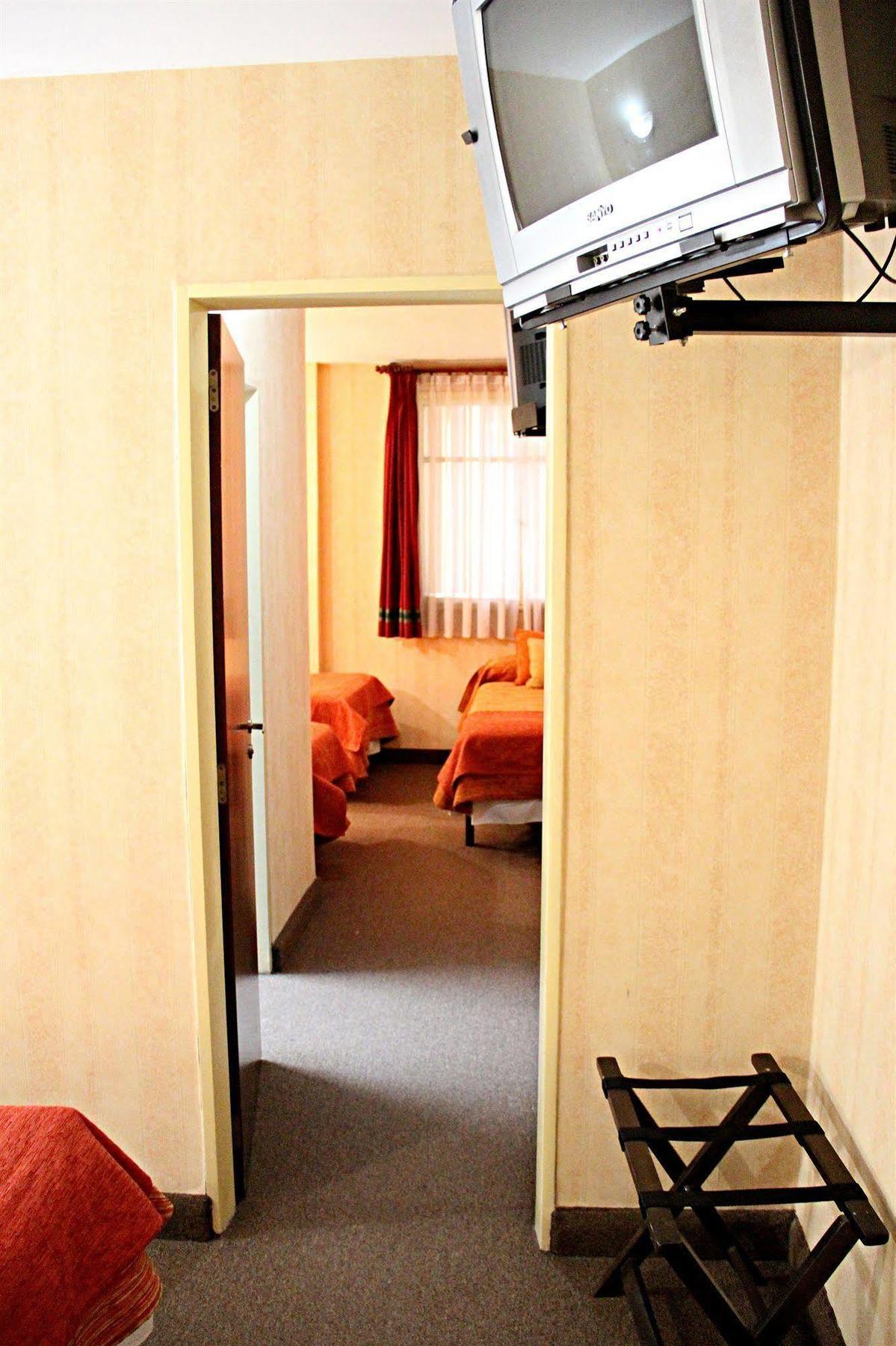 Hotel Francia San Miguel de Tucumán Eksteriør billede